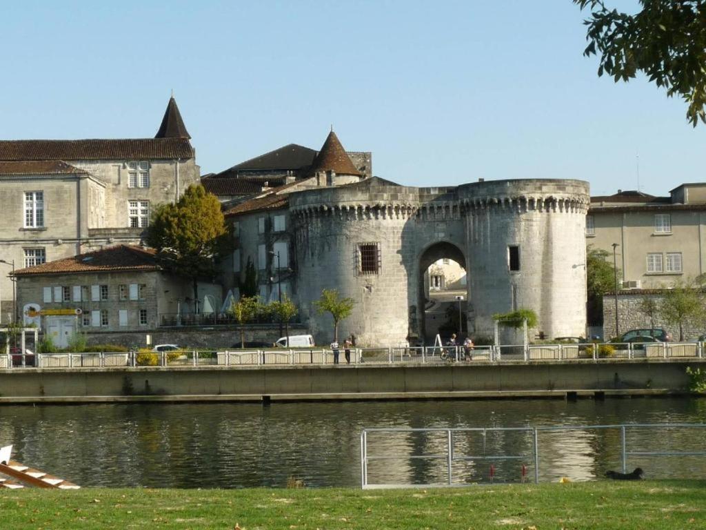 Le Rio Grande #100M Des Quais Apartment Cognac Exterior photo